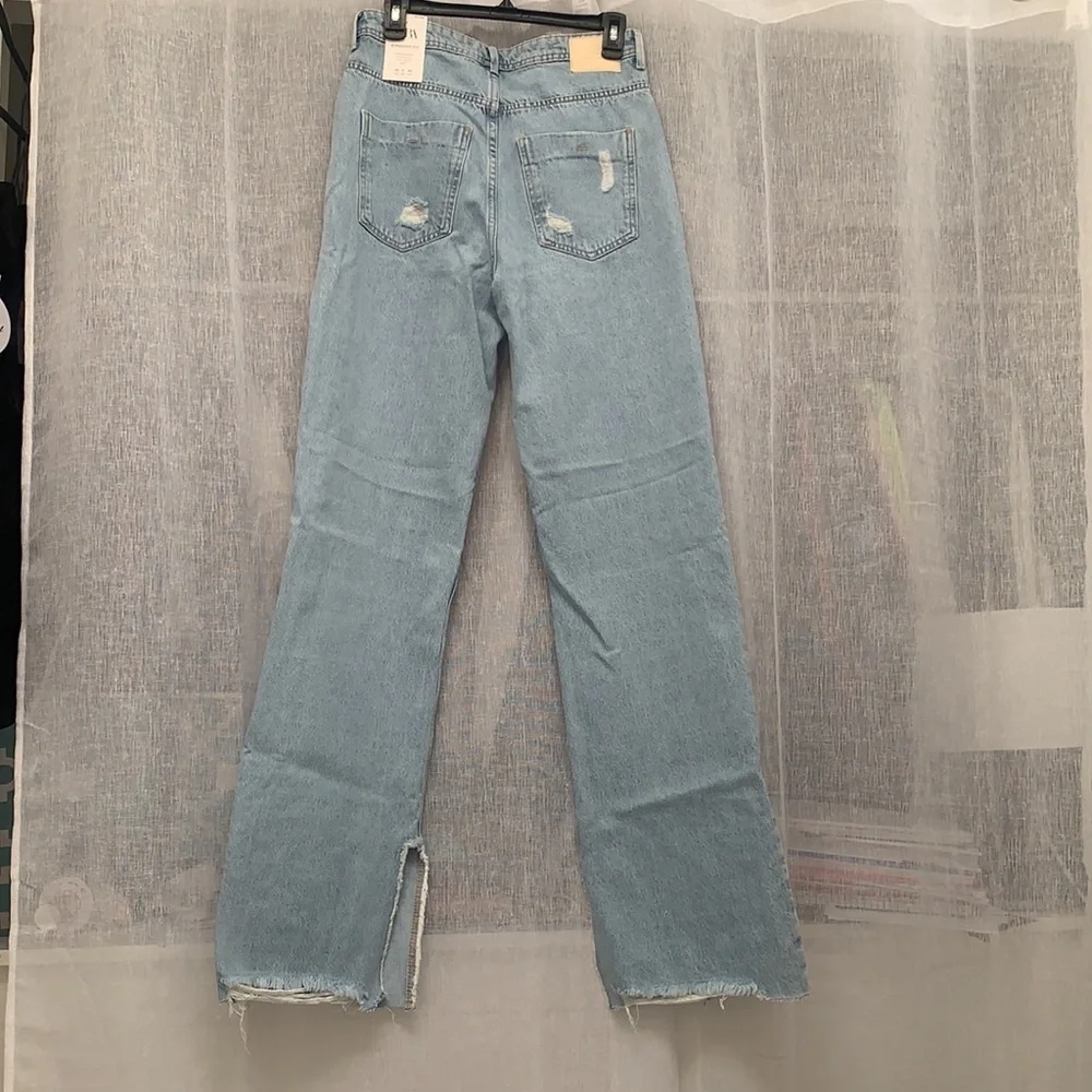 Zara Straight Jeans - Picture 2 of 14